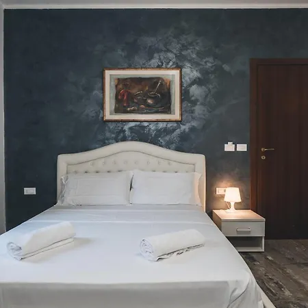 Venice Гостевой дом 2*
