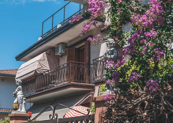 Venice בית הארחה