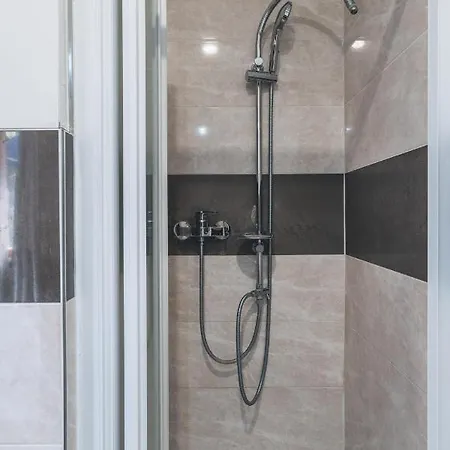 בית הארחה Venice 2*