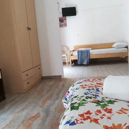 בית הארחה Venice 2*